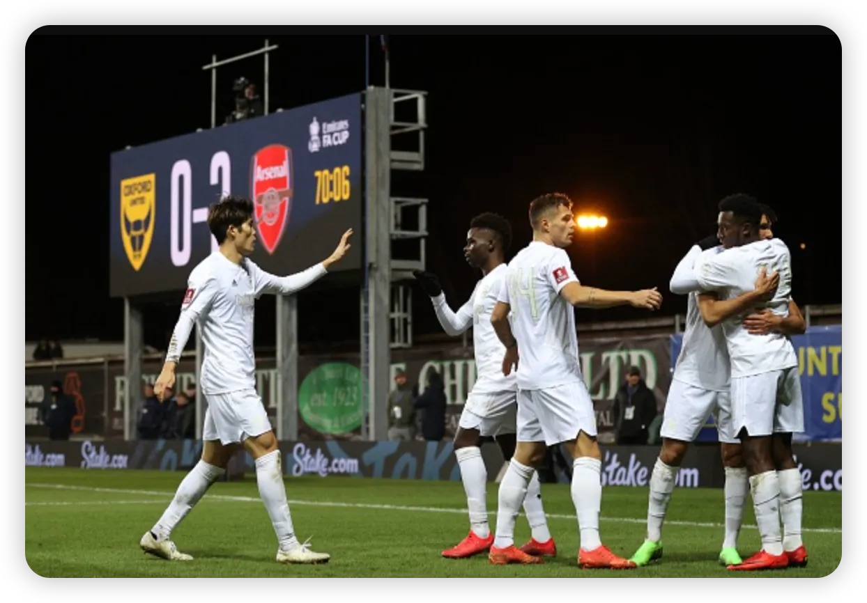 Historic White Kit Debuts at Emirates in FA Cup Clash