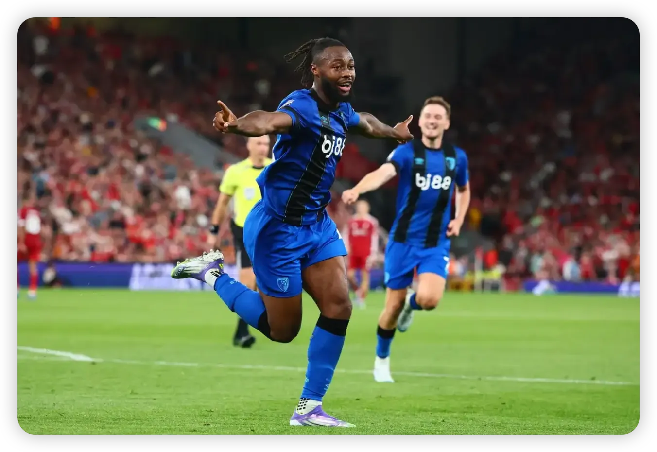 Player Transformations Under Iraola