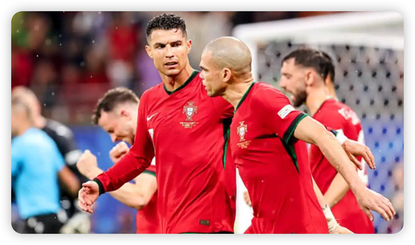 The Ageless Wonder: Ronaldo's Unwavering Passion for Football